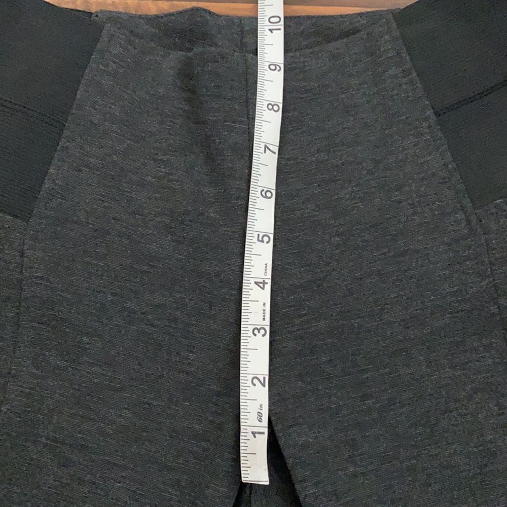 Kut From The Kloth Gray With Black Leggings - Picture 10 of 13